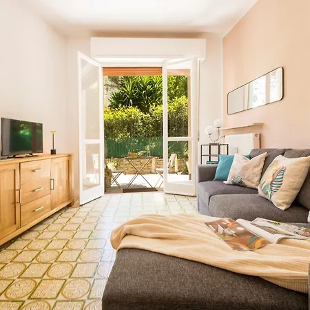 Appartement Casaviva- Cozy Patio Flat In