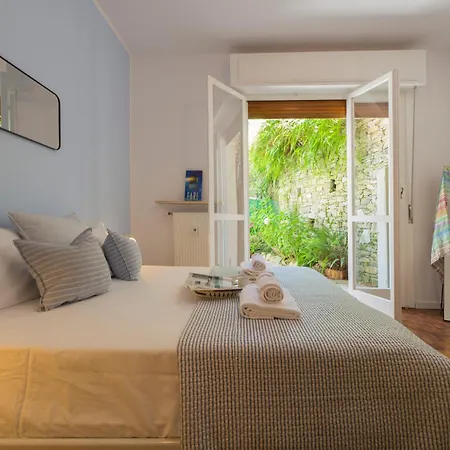 Appartement Casaviva- Cozy Patio Flat In