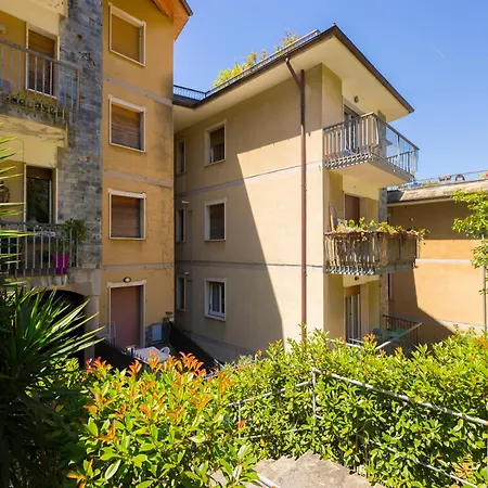 Casaviva- Cozy Patio Flat In Camogli